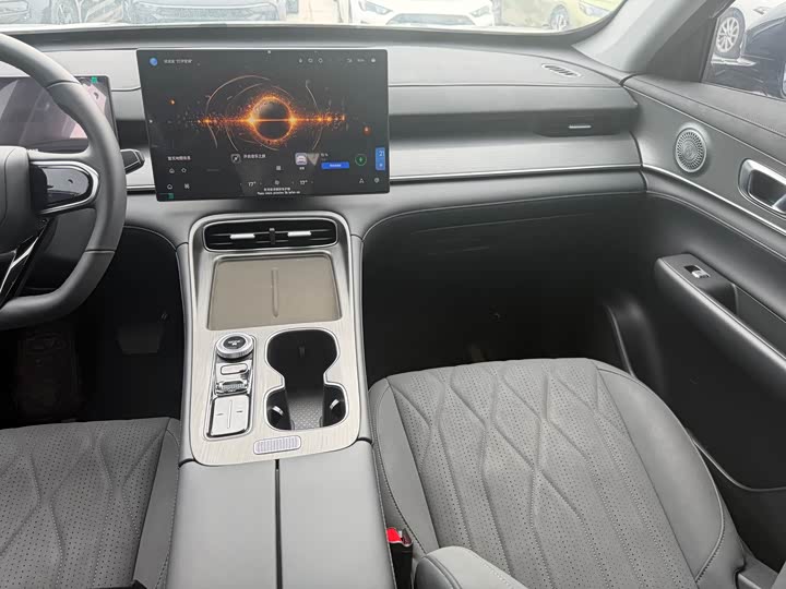 Chery Fulwin T8, 2025 — фото 7 из 9