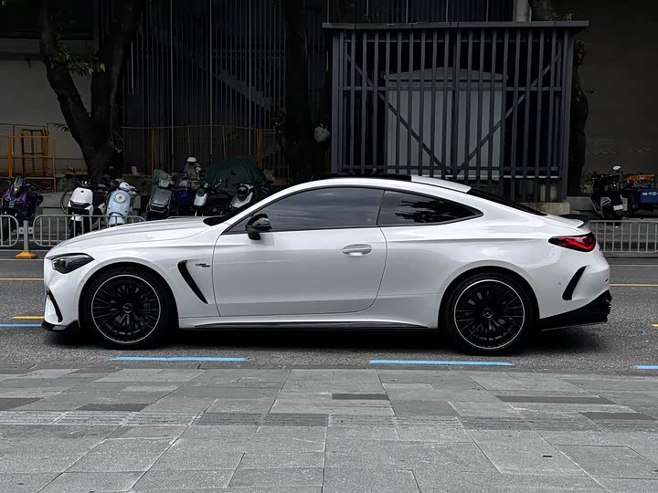 Mercedes-Benz CLE-Class AMG, 2024 — фото 3 из 9