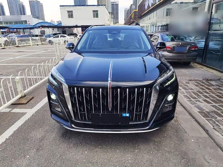 Hongqi HS3 Hybrid, 2026 — фото 3 из 9