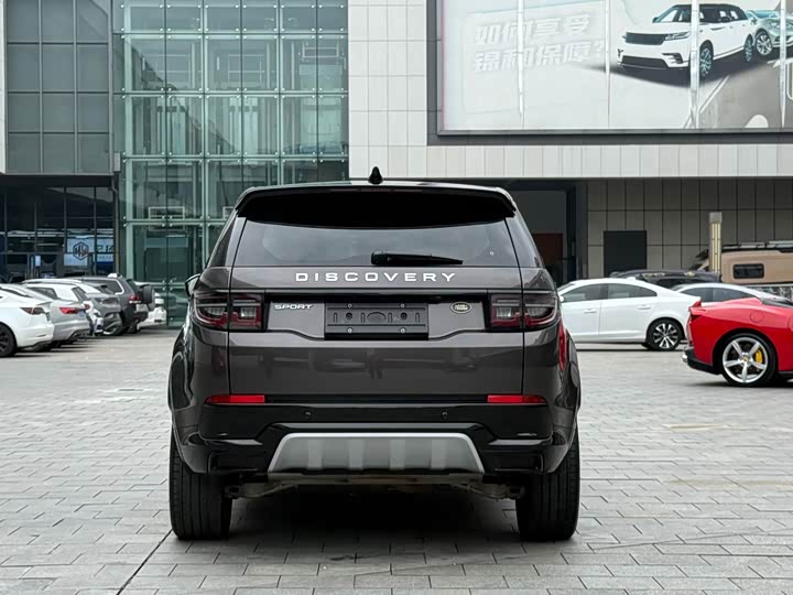 Land Rover Discovery Sport, 2023 — фото 6 из 9