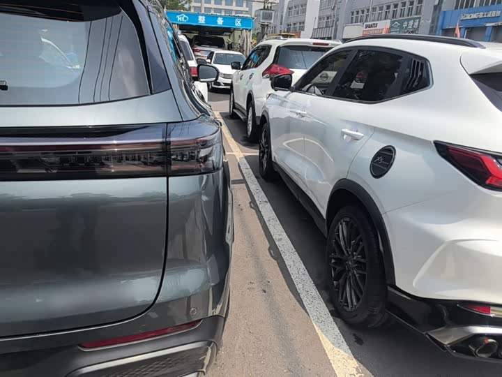 Chery Tiggo 8 Plus, 2025 — фото 8 из 9