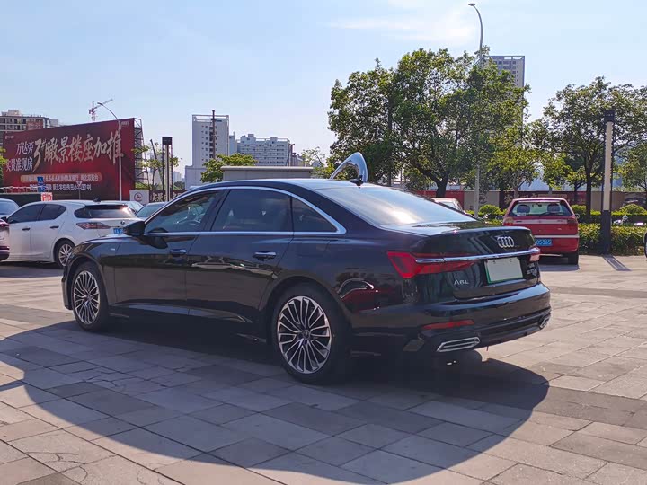 Audi A6L Hybrid, 2022 — фото 6 из 9