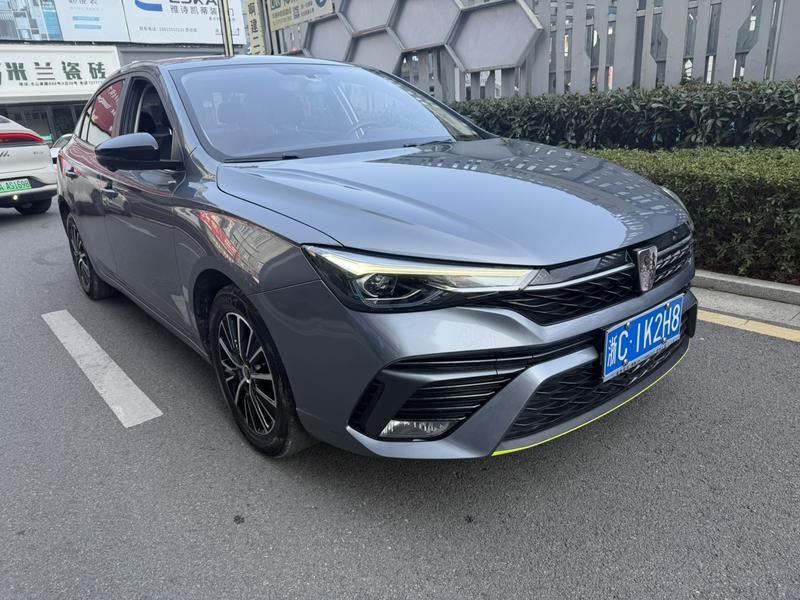 Roewe i5, 2022 — фото 3 из 10