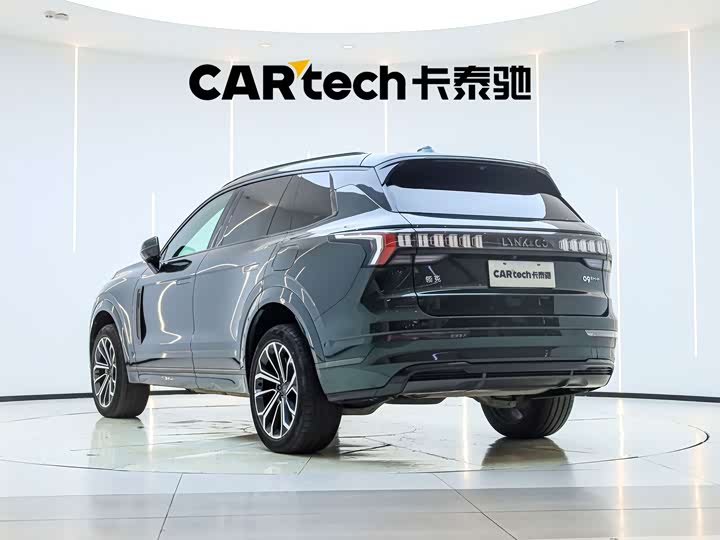 Lynk & Co 09 EM-P Hybrid, 2023 — фото 3 из 9