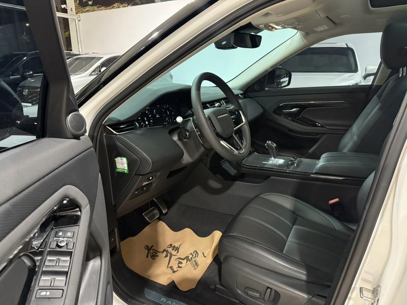 Land Rover Range Rover Evoque L, 2022 — фото 6 из 9