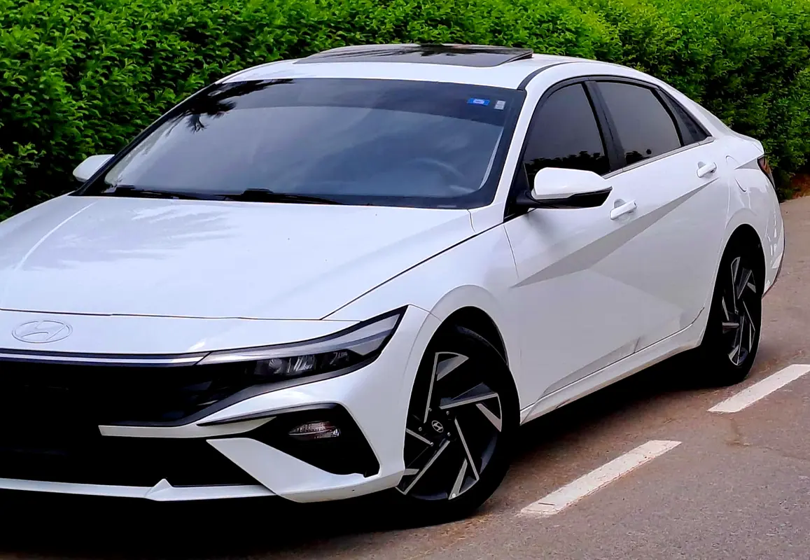 Hyundai Elantra, 2024 — фото 4 из 10