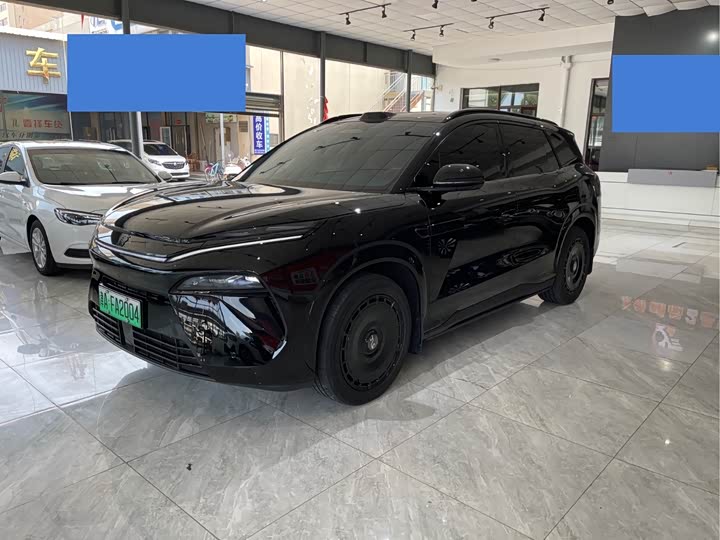 BYD Tang L, 2025 — купить в Саратове под ключ