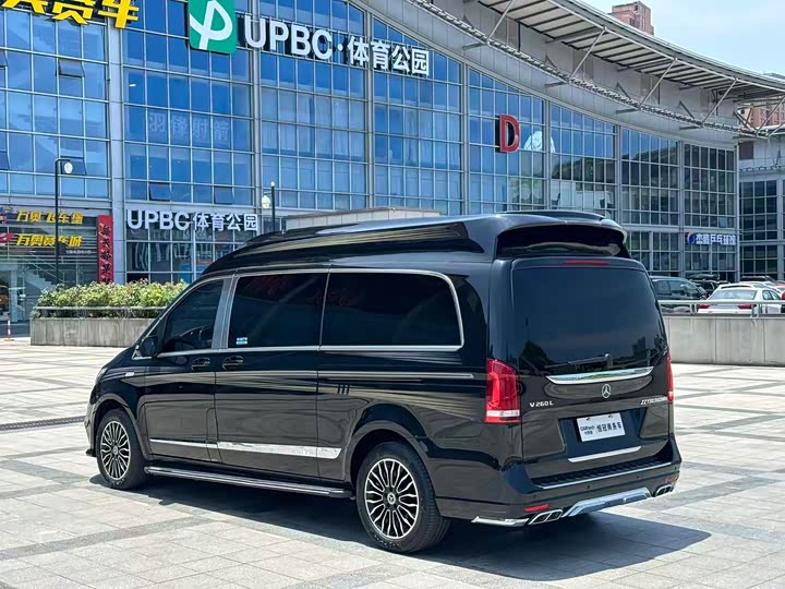 Mercedes-Benz V-Class, 2021 — фото 7 из 9