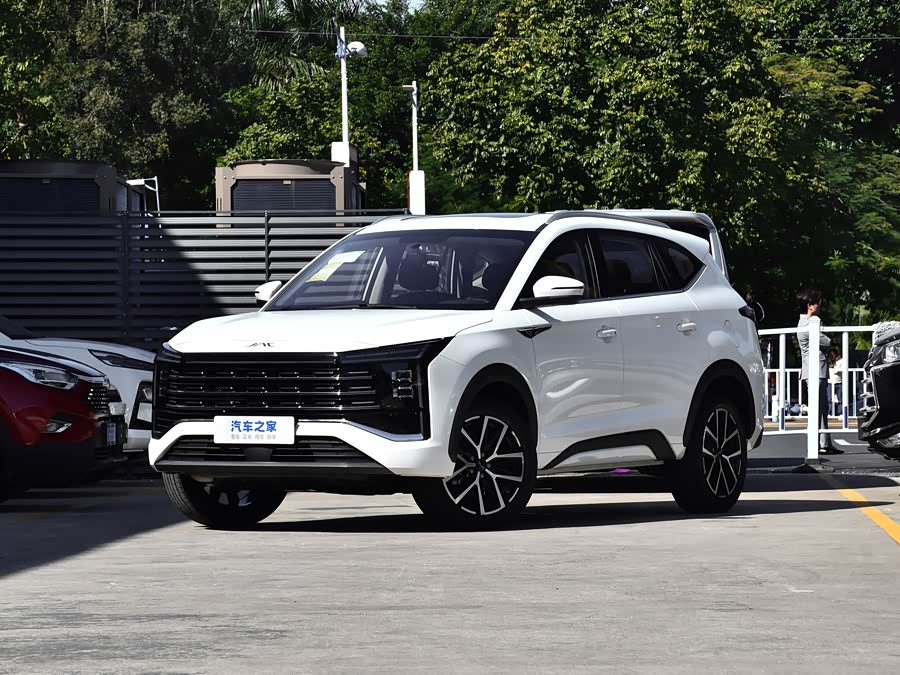 JAC X8 Plus, 2026 — купить в Оренбурге под ключ
