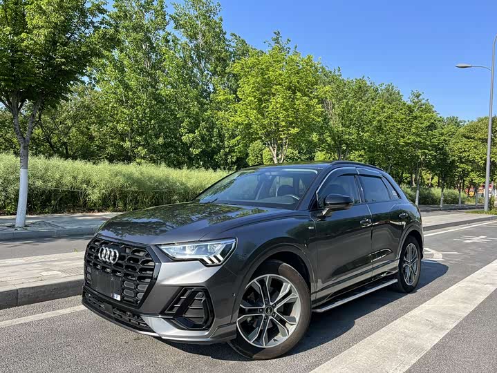 Audi Q3, 2022 — купить в Самаре под ключ