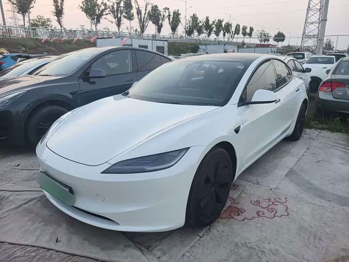 Tesla Model 3, 2025 — купить в Калуге под ключ