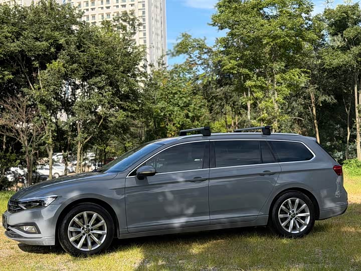 Volkswagen Passat Variant, 2022 — фото 4 из 9