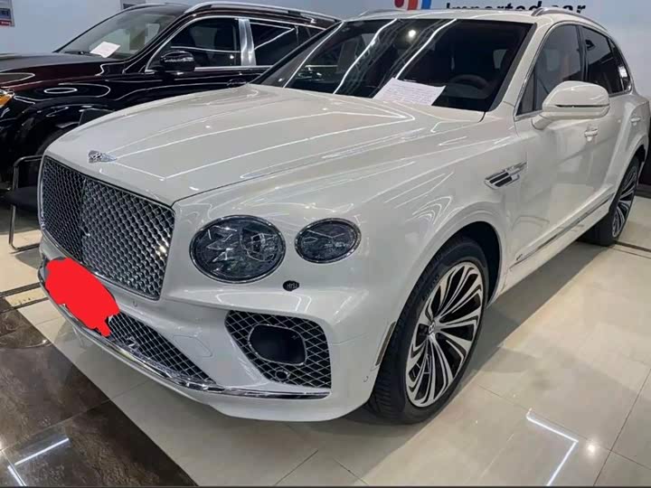 Bentley Bentayga, 2022 — купить в Смоленске под ключ