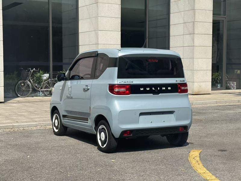 Wuling Mini EV, 2022 — фото 5 из 11