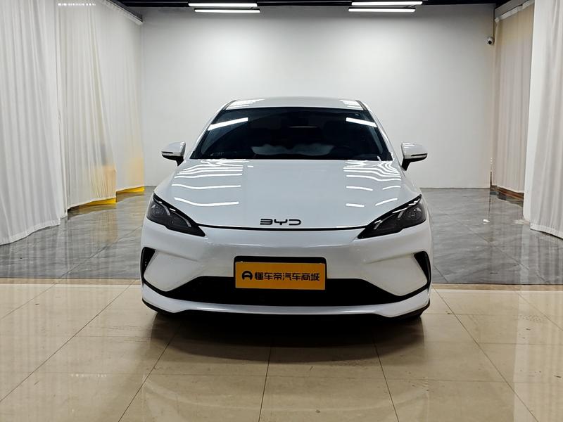 BYD Seal 05 DM-i Hybrid, 2025 — фото 2 из 12
