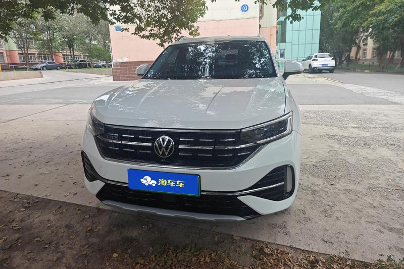 Volkswagen Tayron GTE Hybrid, 2024 — фото 2 из 10