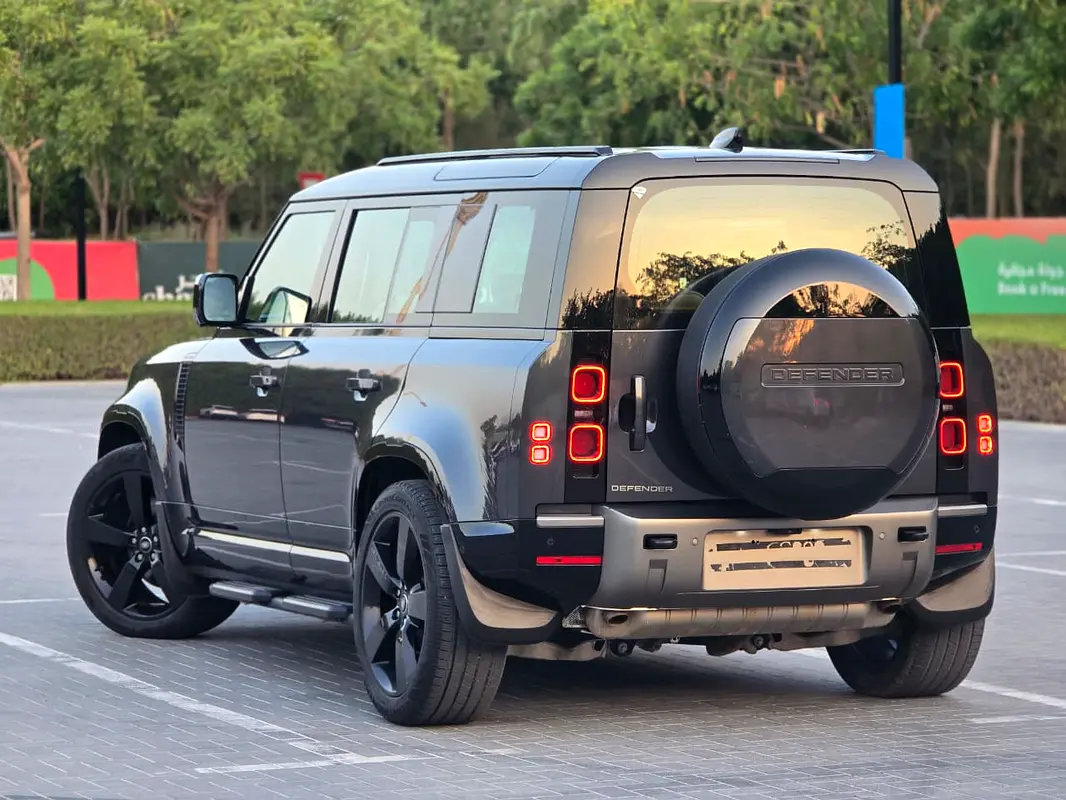 Land Rover Defender, 2025 — фото 7 из 10