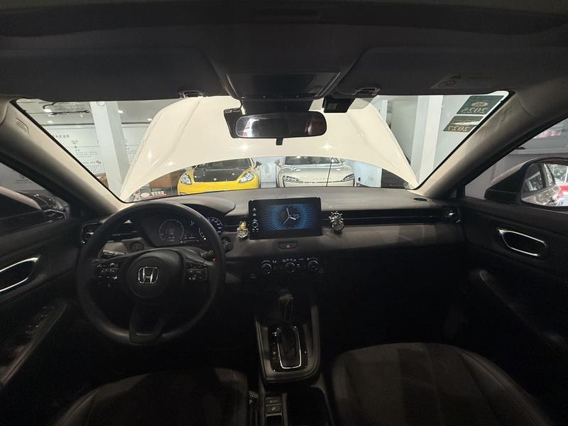 Honda Vezel, 2023 — фото 9 из 12