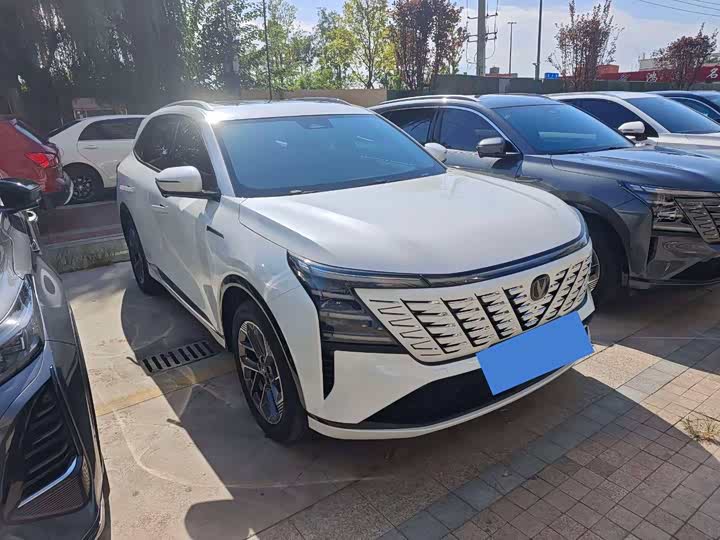 Changan CS75 Plus, 2024 — фото 3 из 9