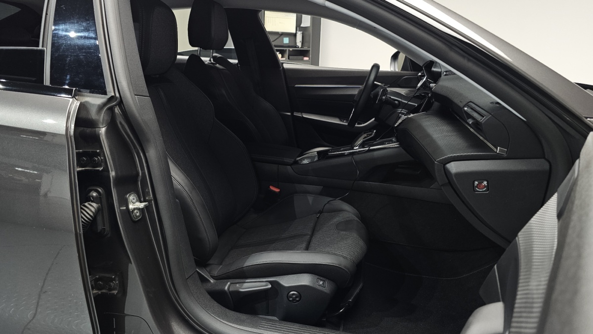 Peugeot 508, 2022 — фото 12 из 12