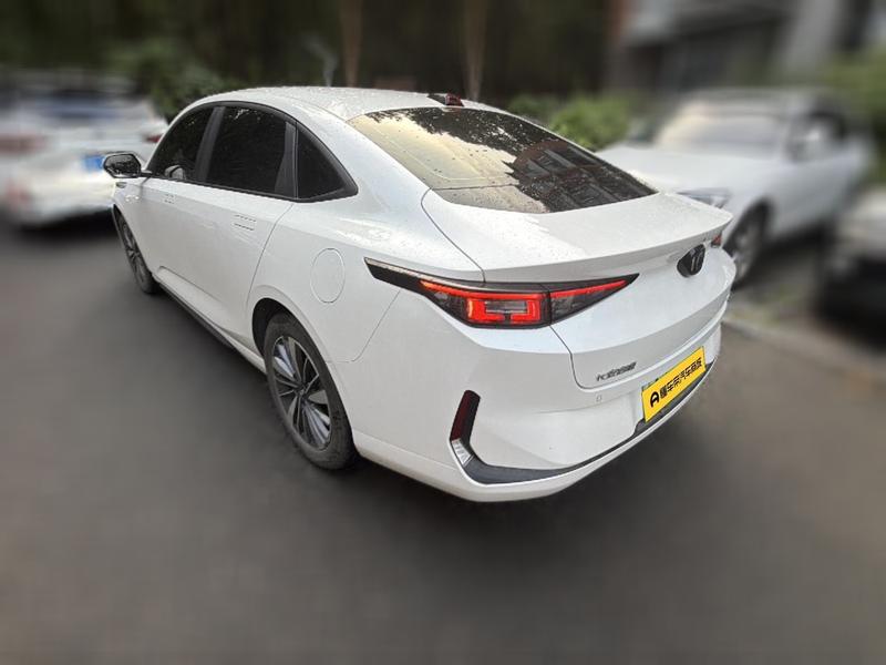 Changan Qiyuan (Nevo) A05, 2023 — фото 4 из 12
