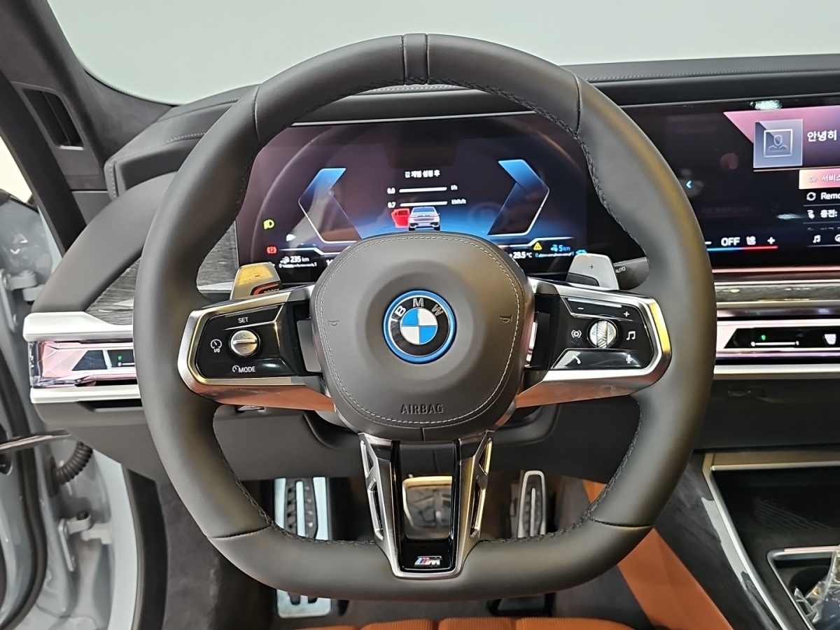 BMW 7 Series, 2023 — фото 11 из 12
