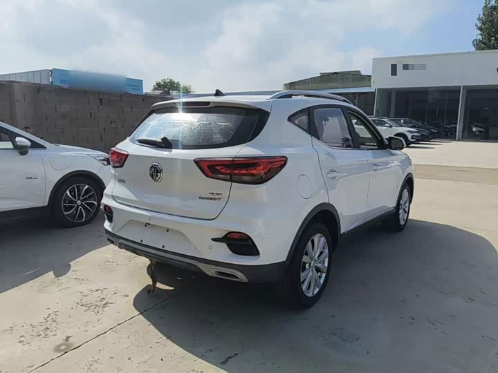 MG Motor ZS, 2022 — фото 7 из 9