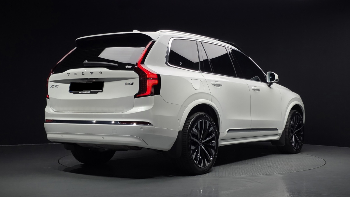 Volvo XC90, 2025 — фото 2 из 12