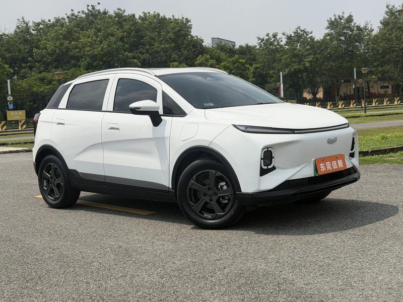 Geely Geometry E Firefly, 2023 — фото 3 из 12
