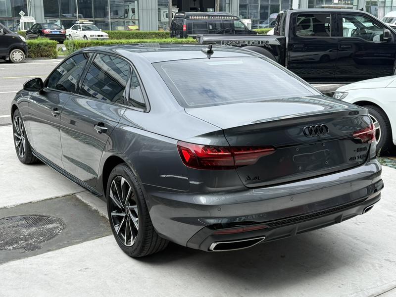 Audi A4L, 2023 — фото 4 из 12