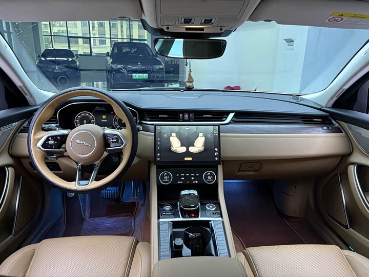 Jaguar XF L, 2025 — фото 6 из 9