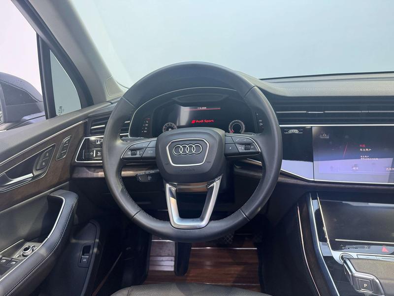 Audi Q7, 2023 — фото 9 из 12