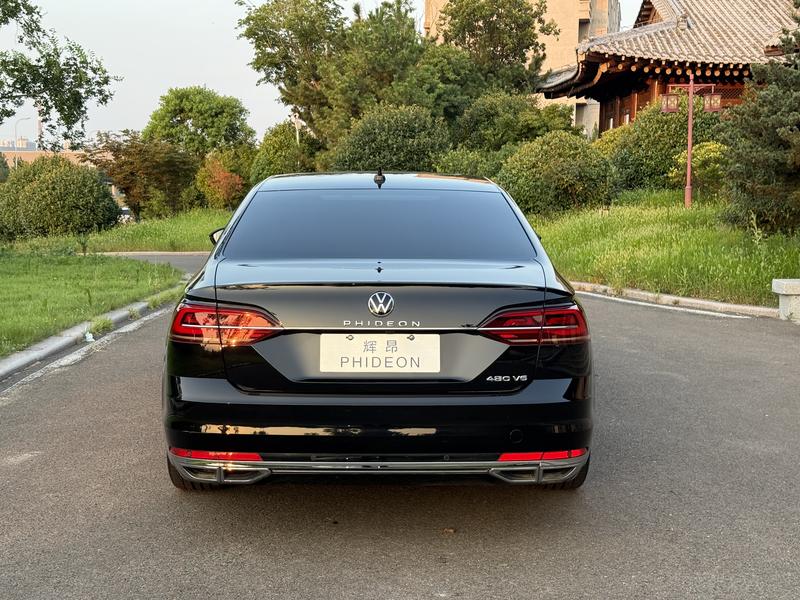 Volkswagen Phideon, 2022 — фото 5 из 10
