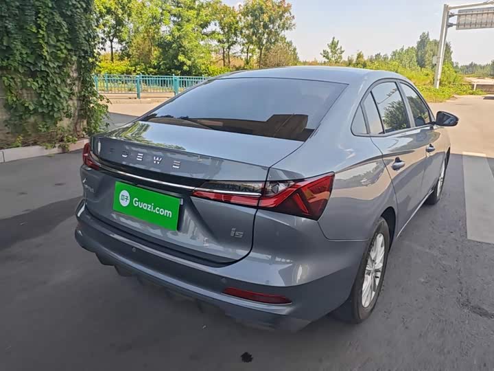 Roewe i5, 2024 — фото 7 из 9