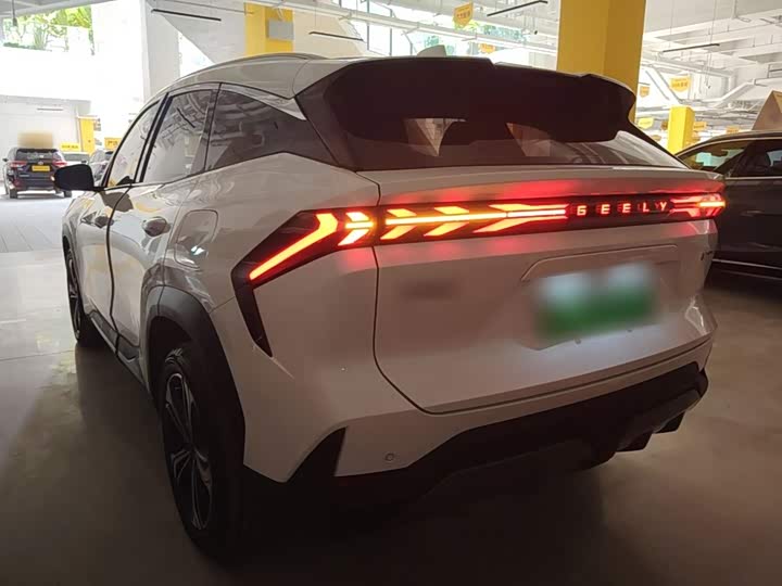Geely Galaxy L7, 2025 — фото 5 из 9