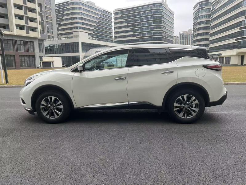 Nissan Murano, 2023 — фото 4 из 12