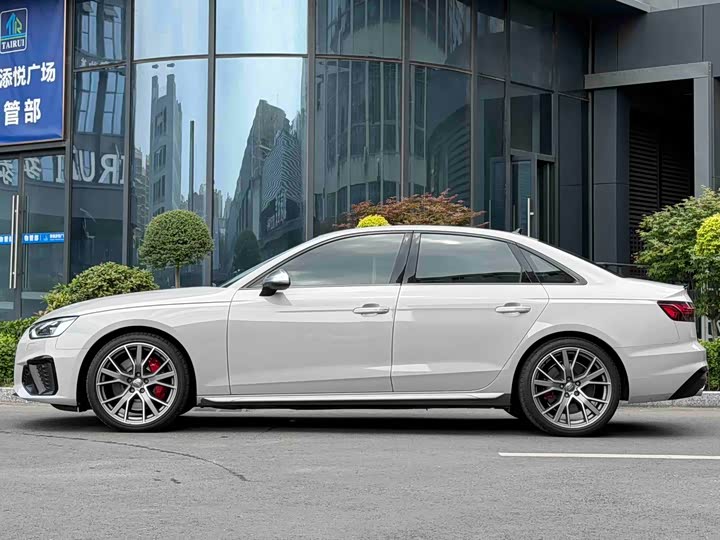 Audi S4, 2024 — фото 5 из 9