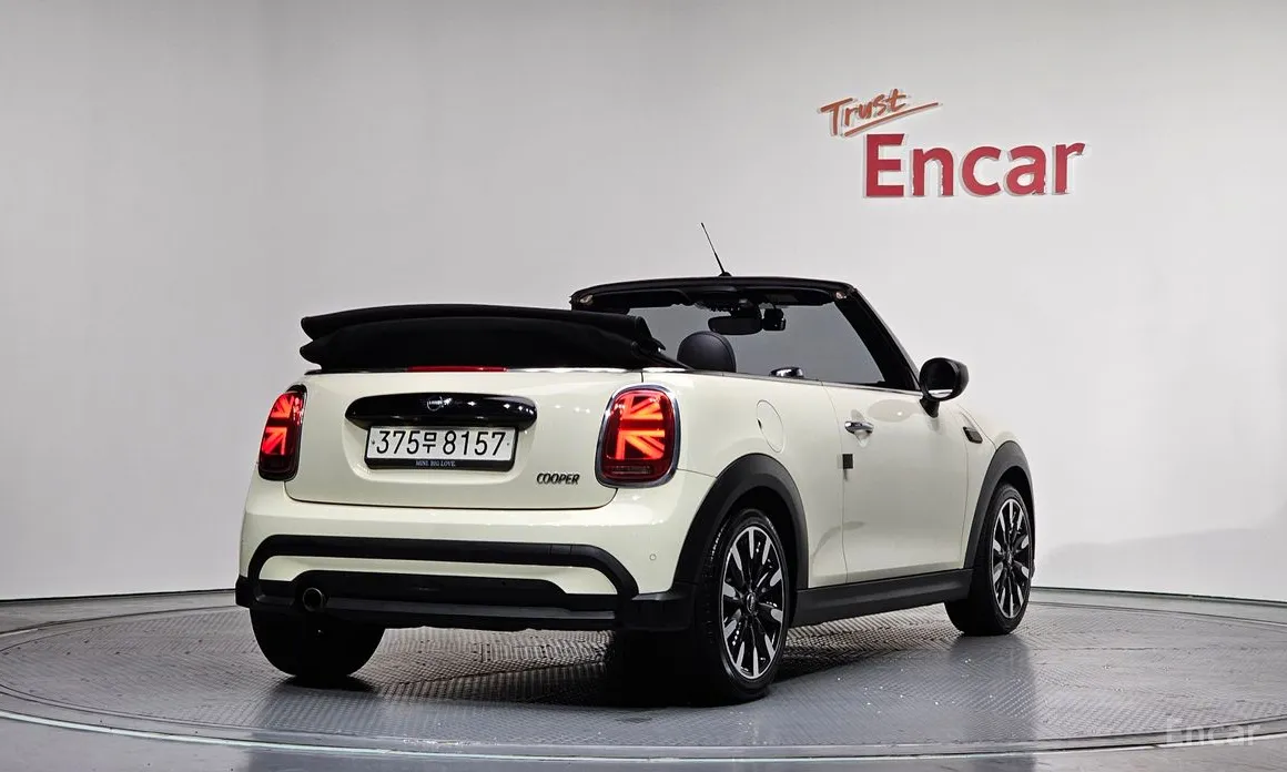 Mini Cooper Convertible, 2021 — фото 2 из 12