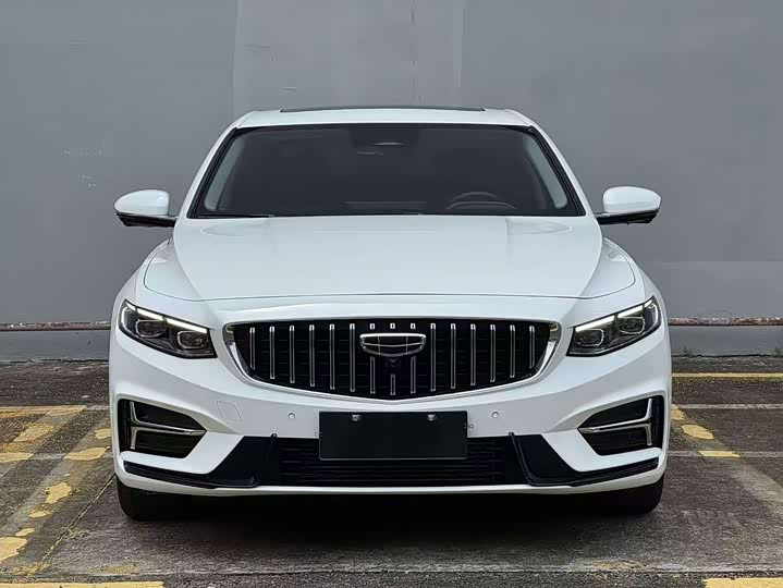 Geely Preface, 2022 — фото 2 из 9