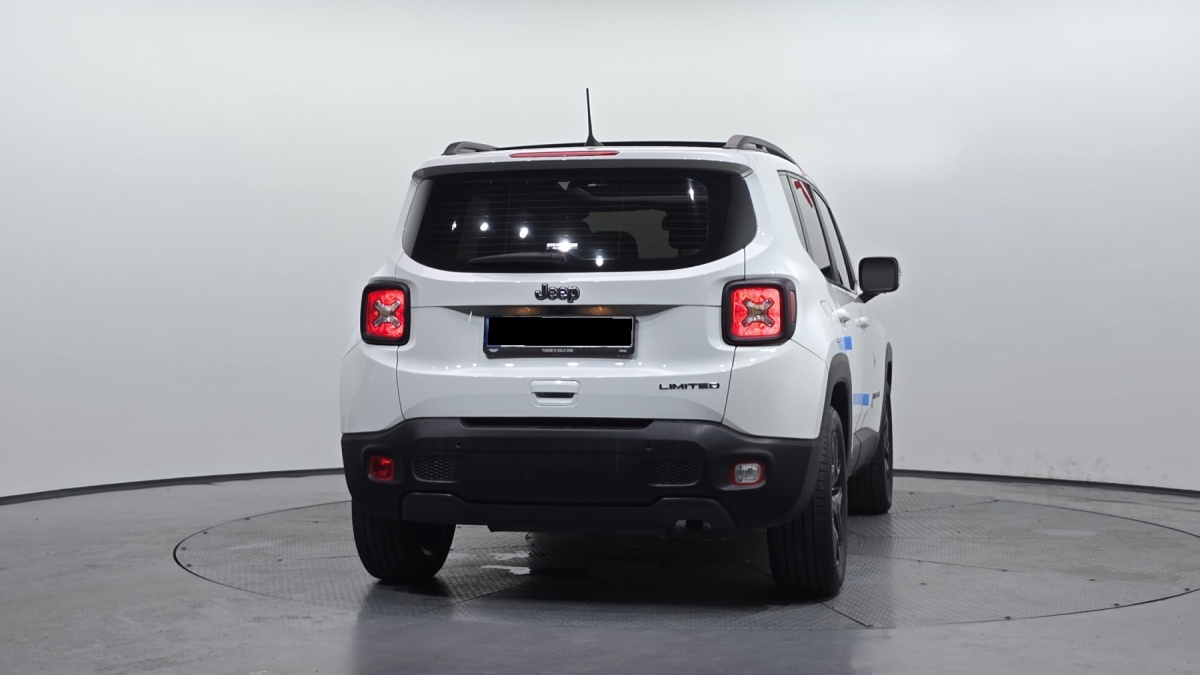 Jeep Renegade, 2022 — фото 4 из 12