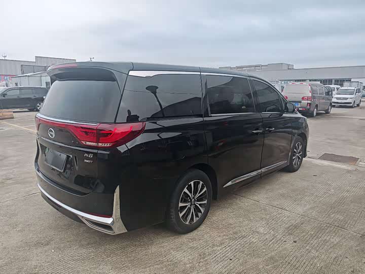 GAC Trumpchi M8, 2022 — фото 8 из 9