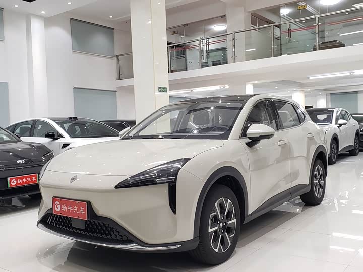 Baojun E6, 2026 — купить в Казани под ключ