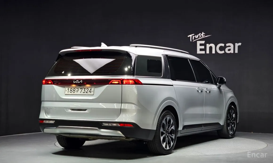 Kia Carnival, 2022 — фото 2 из 12