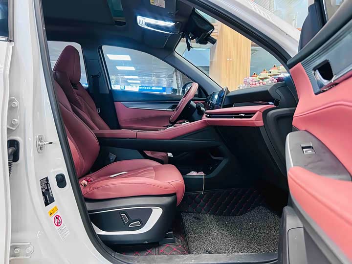 Changan CS75 Plus, 2023 — фото 8 из 9