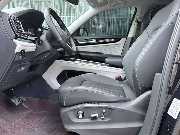Volkswagen Teramont Pro, 2024 — фото 6 из 9