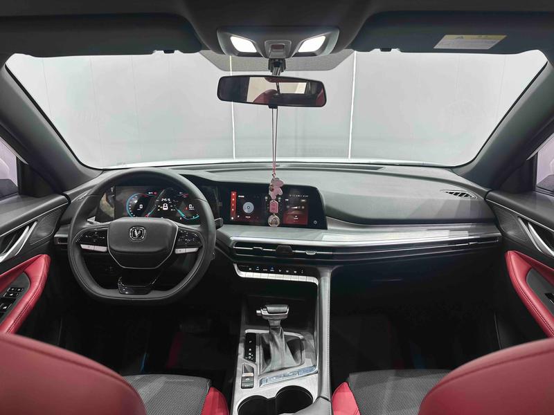 Changan CS35 Plus, 2023 — фото 9 из 12