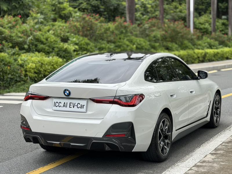 BMW i4, 2025 — фото 7 из 12