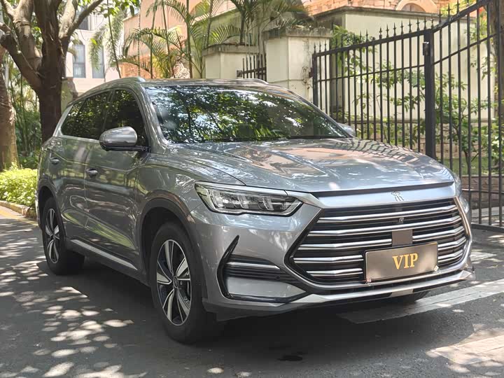 BYD Song Pro Hybrid, 2022 — фото 5 из 9