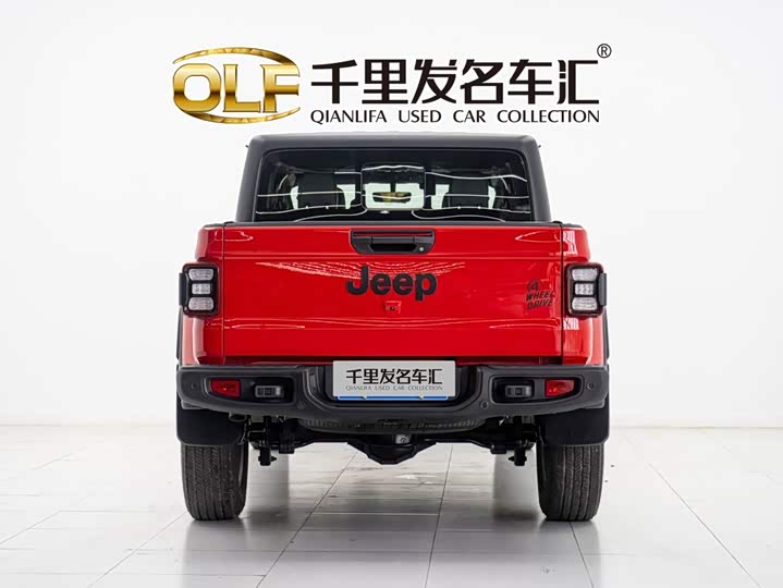 Jeep Gladiator, 2023 — фото 4 из 9