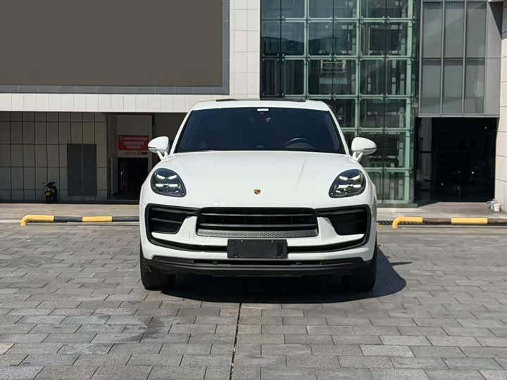 Porsche Macan, 2022 — фото 2 из 9